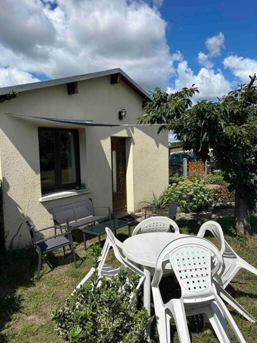 Studio Proche Beauval Et Chateaux De La Loire Francueil Exteriör bild
